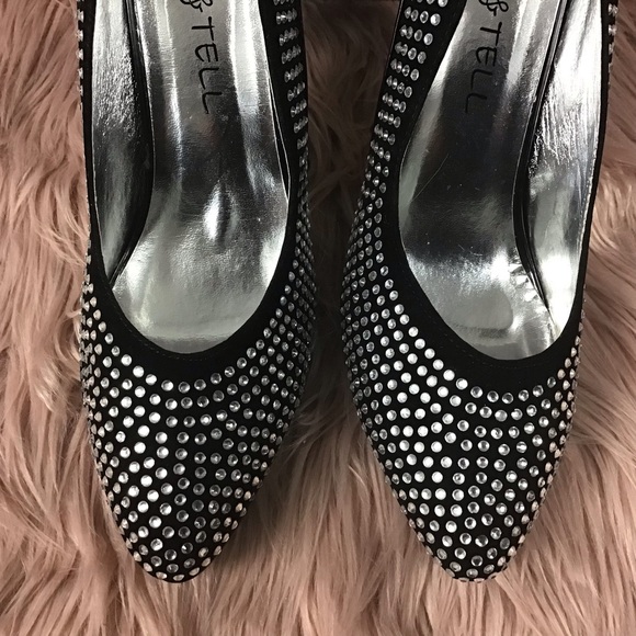 Black Rhinestone High Heel Pumps - Picture 7 of 8